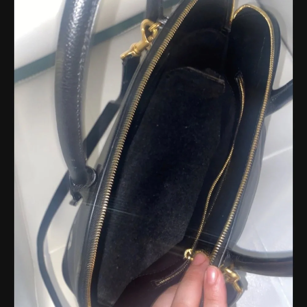 Balenciaga purse - Picture 2 of 8